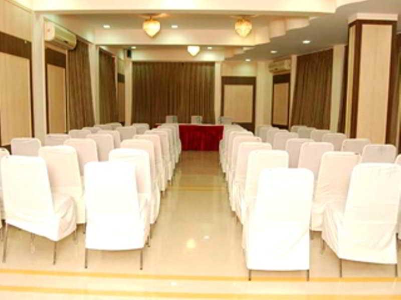 The Caliph Hotel, Mumbai Near Powai Lake Екстер'єр фото
