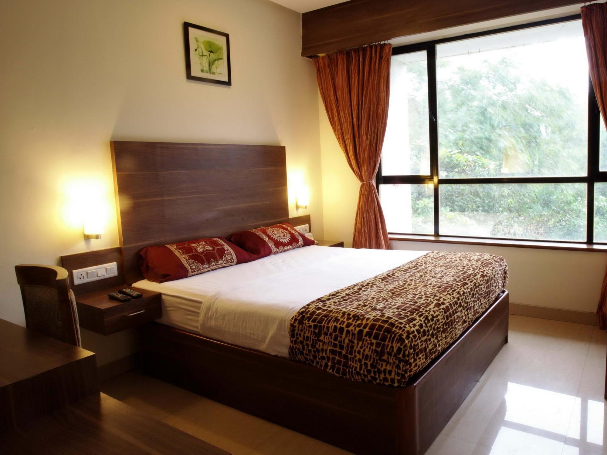 The Caliph Hotel, Mumbai Near Powai Lake Екстер'єр фото