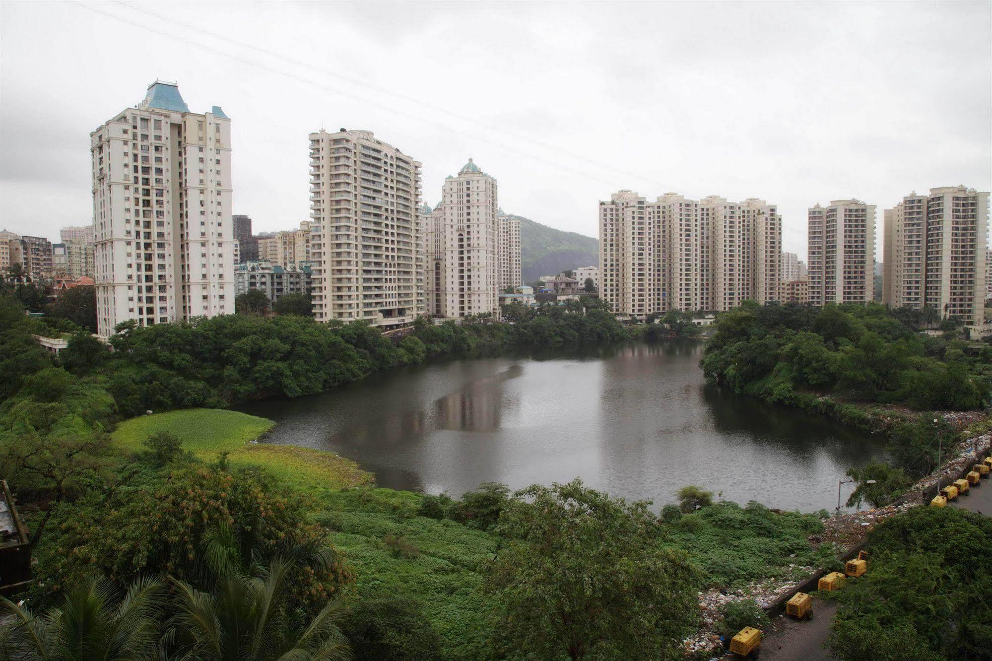 The Caliph Hotel, Mumbai Near Powai Lake Екстер'єр фото